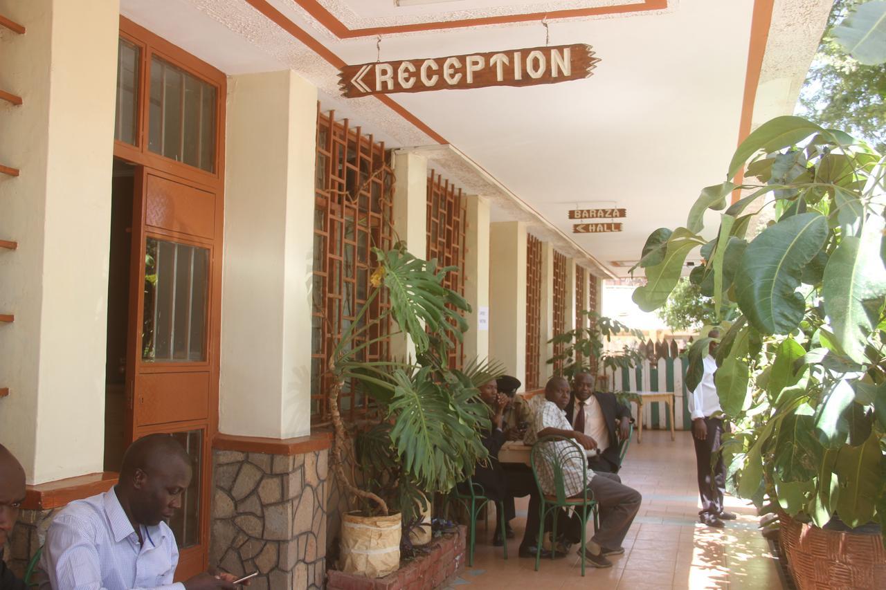 Bomen Hotel Isiolo Kültér fotó