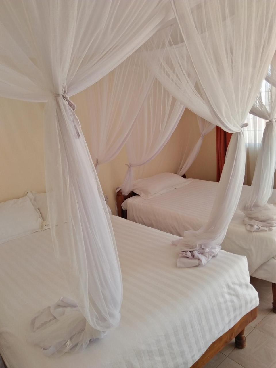 Bomen Hotel Isiolo Kültér fotó