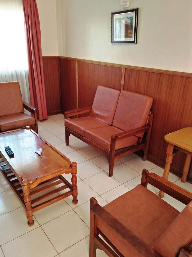 Bomen Hotel Isiolo Kültér fotó