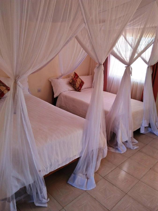 Bomen Hotel Isiolo Kültér fotó